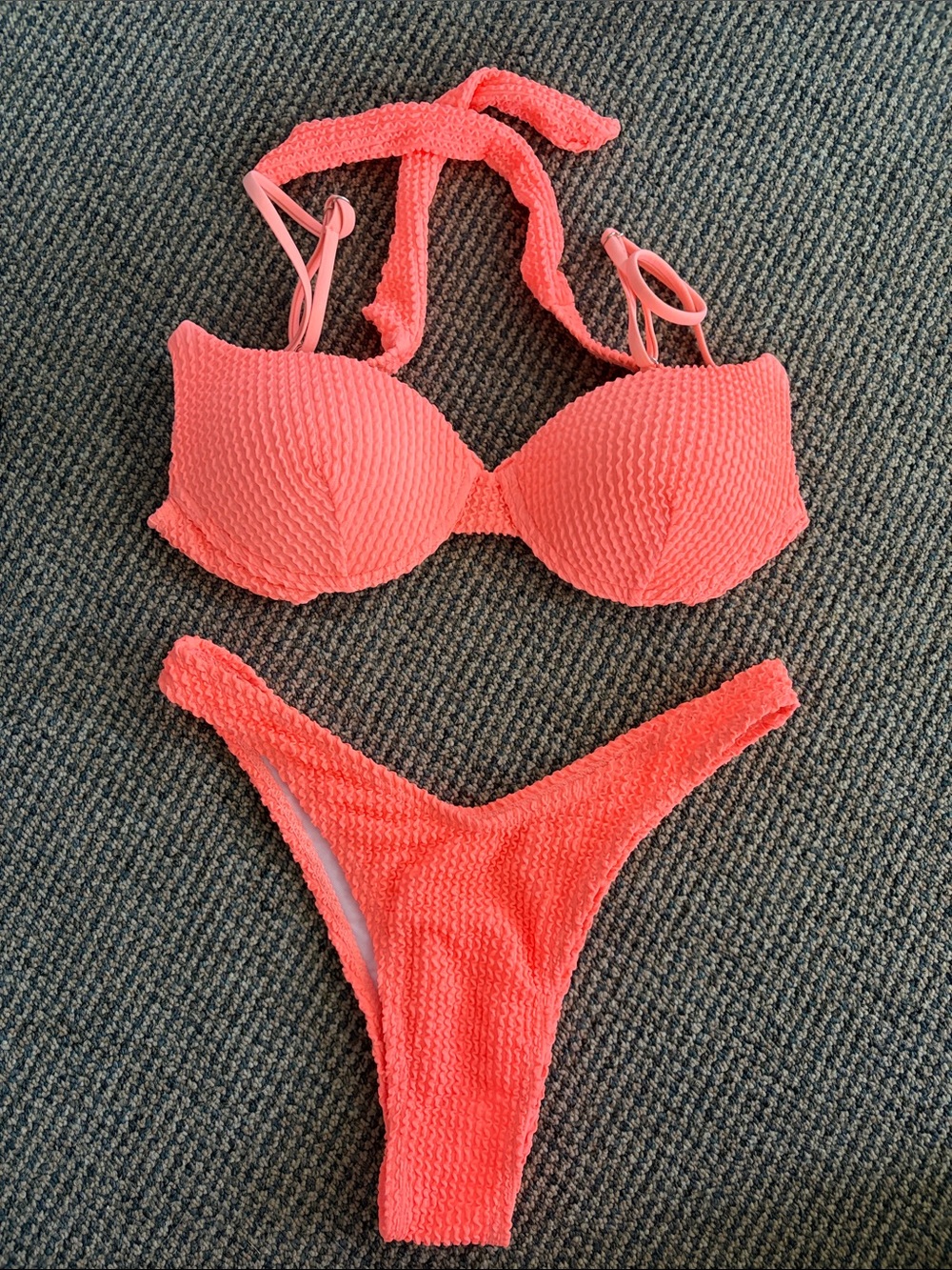 Women’s Pink Bikini Set